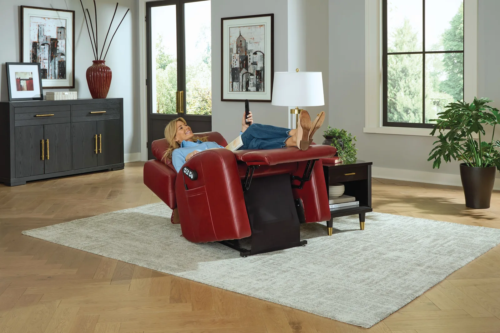 A man relaxing in the Rejuv position in an UltraComfort Aiden power lift recliner
